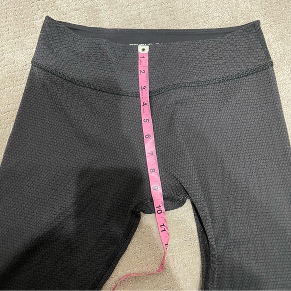 Beyond yoga pants, size Large - Picture 6 of 7